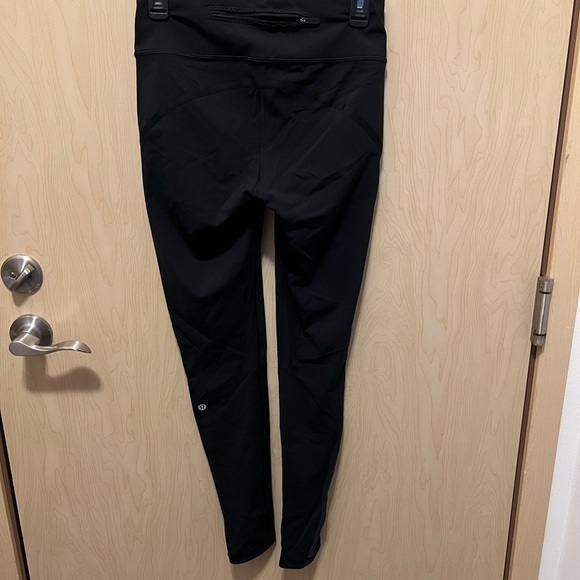 Lululemon smooth stride tight - Picture 3 of 7